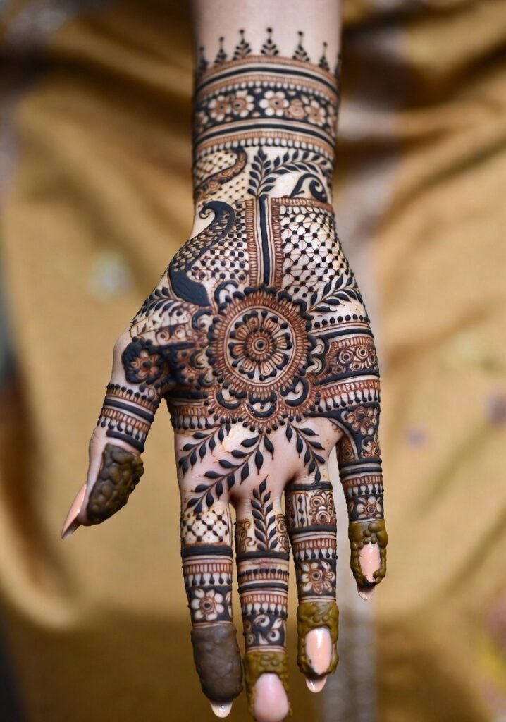 mehndi designs simple