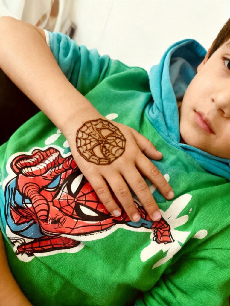 baby mehndi design photo