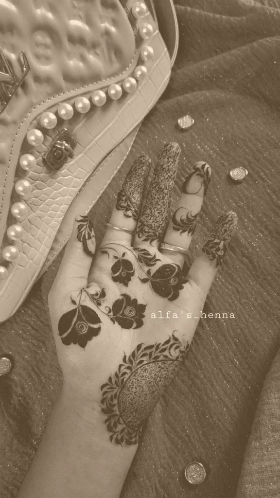 mehndi design front hand