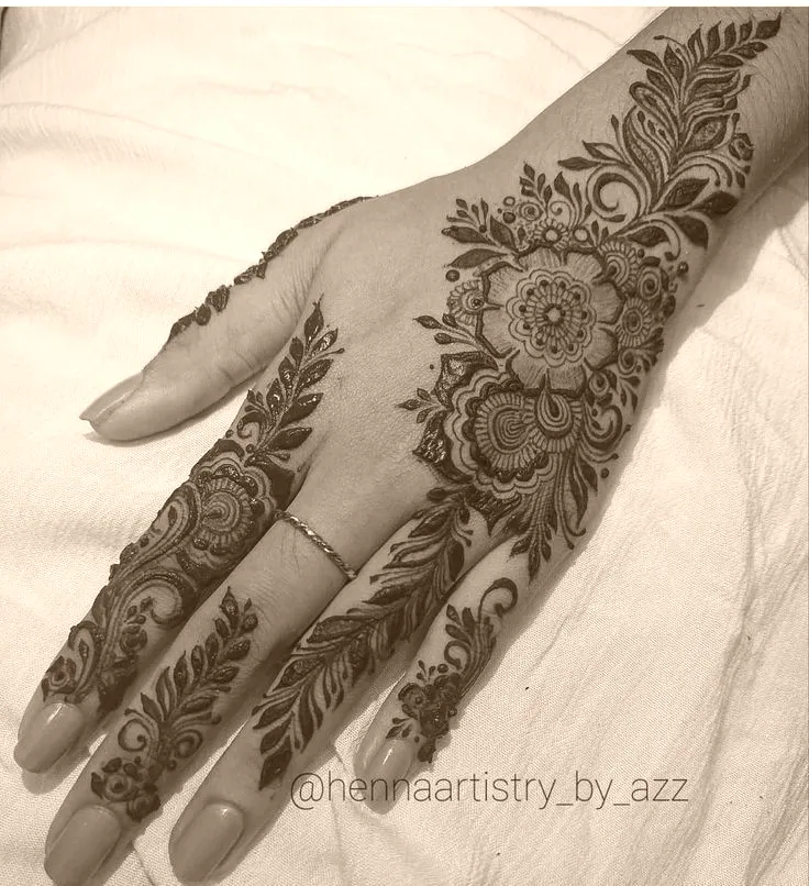 mehndi design simple