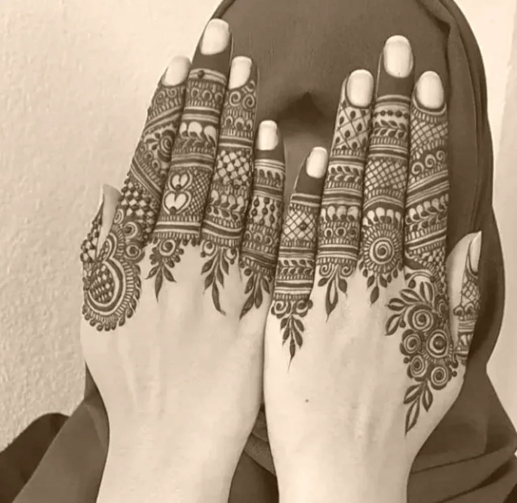 easy arabic mehndi design