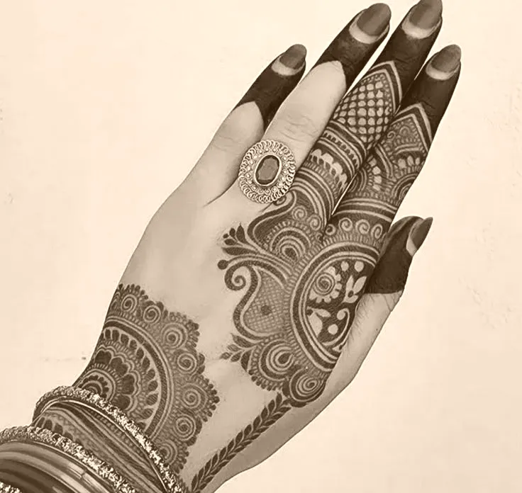 easy back hand mehndi design