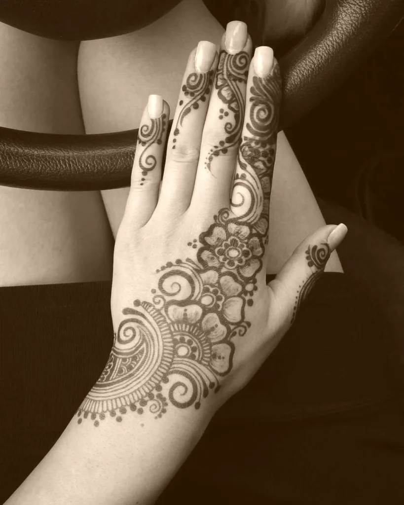 hndi designs simple