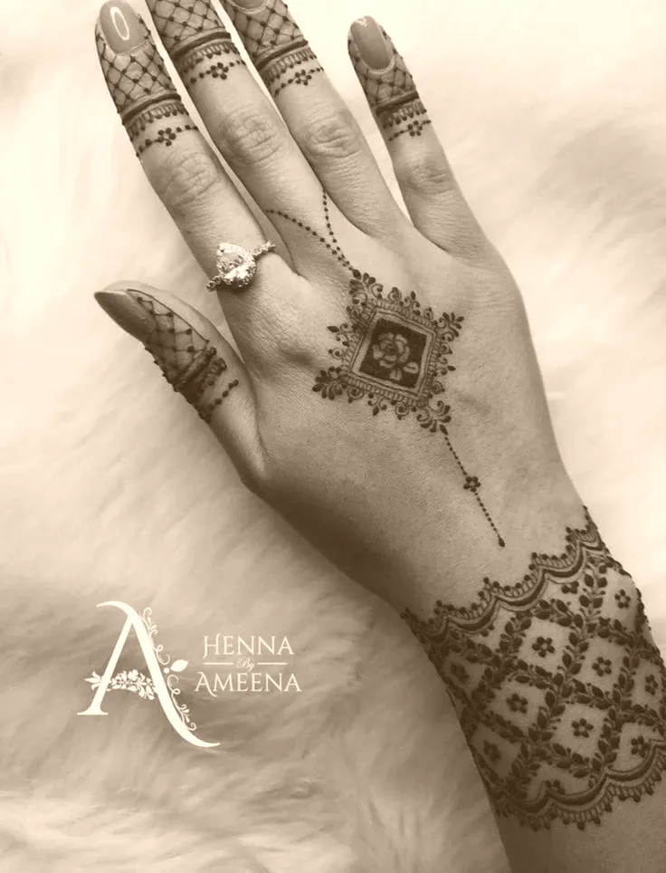mehndi easy design​ 
