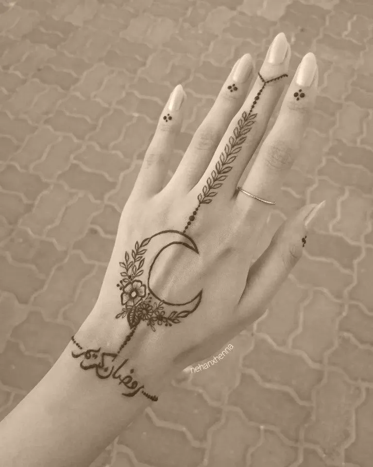mehndi easy design​ 