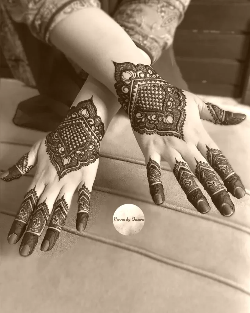 hndi designs simple