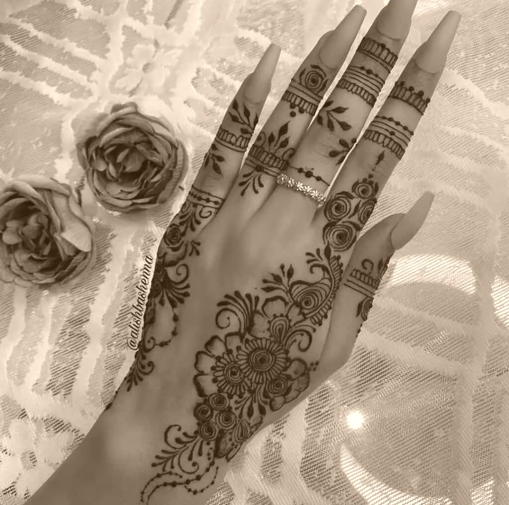 simple mehndi designs