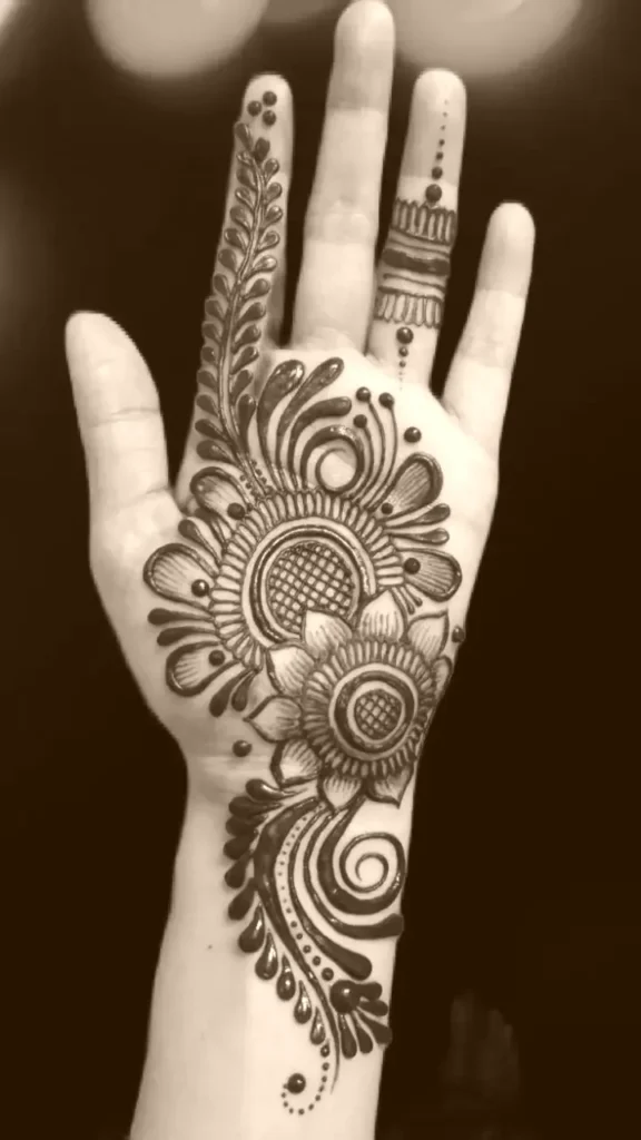 mehndi design front hand