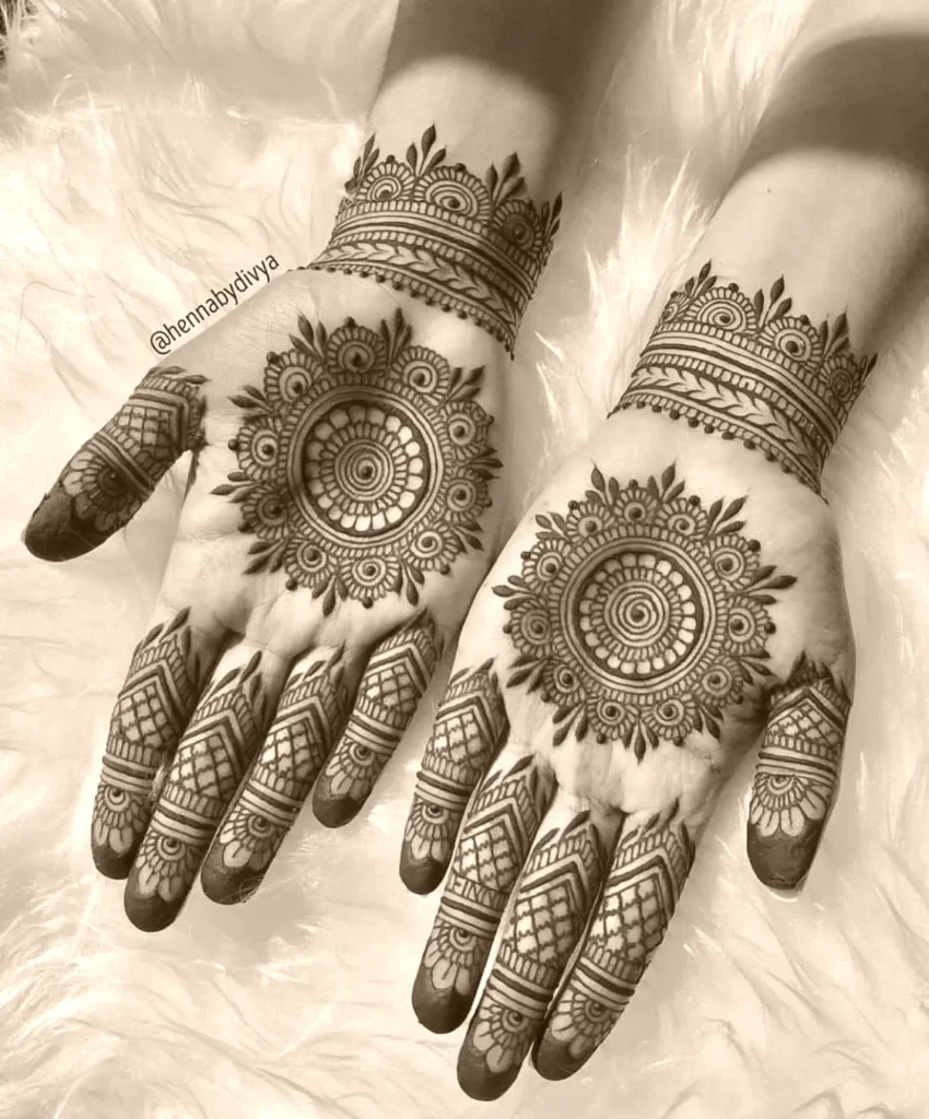 beginner cute simple mehndi designs for front hands