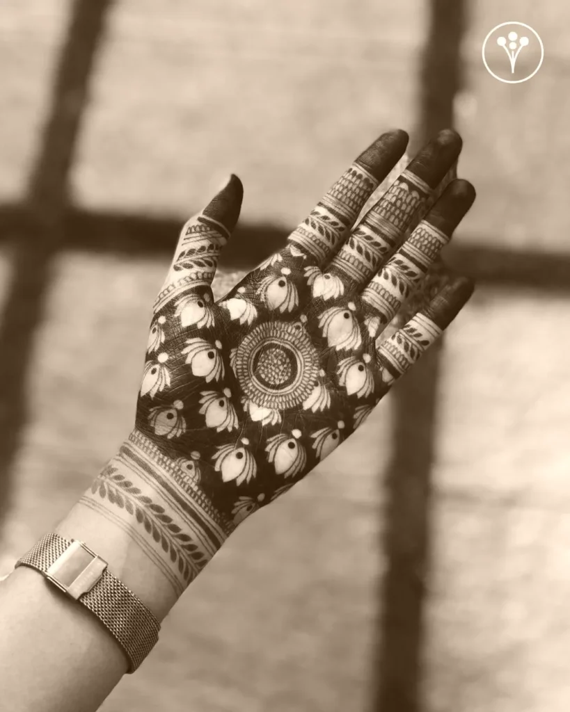 mehndi design simple