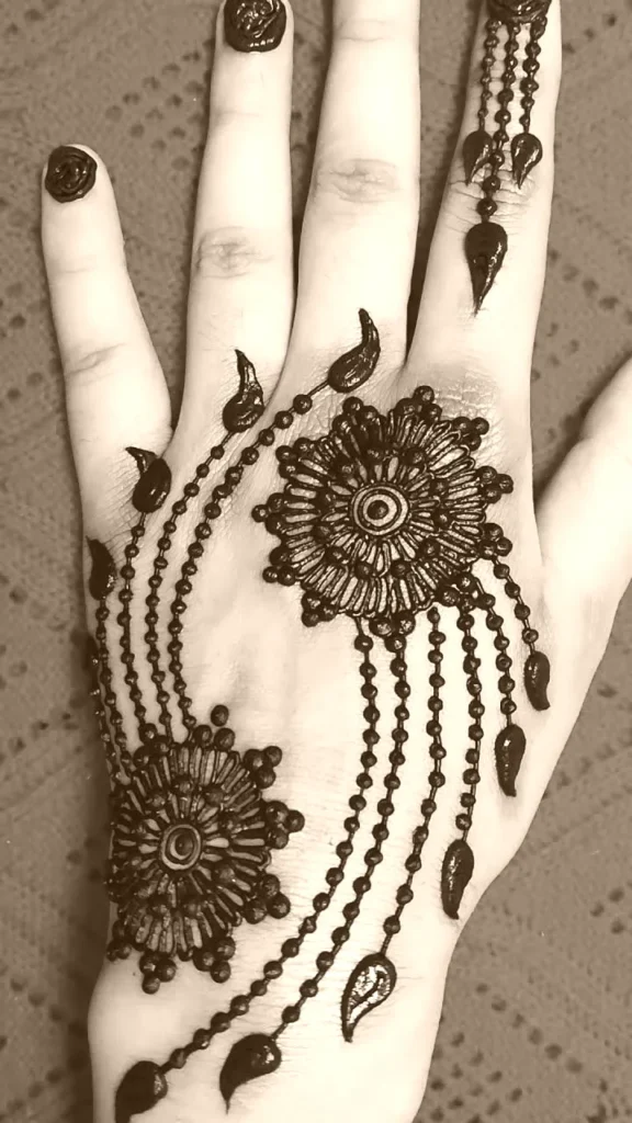 mehndi design simple