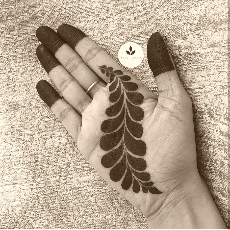 easy arabic mehndi design