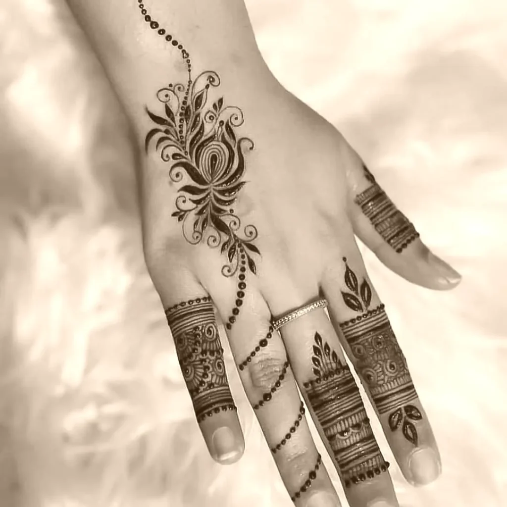 easy back hand mehndi design